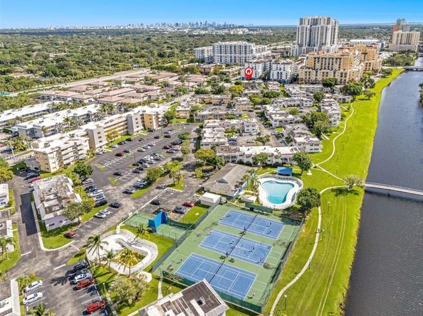 7330 SW 82nd St B218, Miami FL 33143