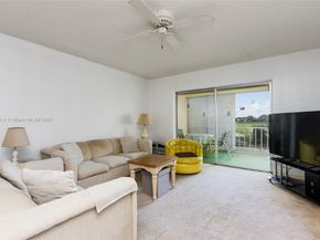 1005 Country Club Dr 307, Margate FL 33063