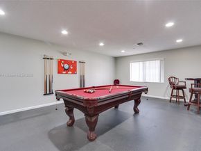 1005 Country Club Dr 307, Margate FL 33063