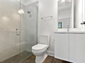 436 SE 12th Ct, Fort Lauderdale FL 33316