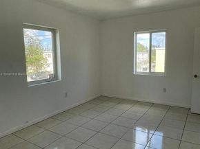 406 NW 84th Ter 406, Miami FL 33150
