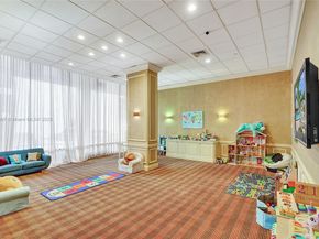 19707 Turnberry Way 17L, Aventura FL 33180