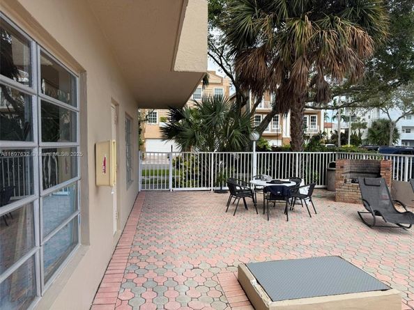 3860 NE 170th St 412, North Miami Beach FL 33160