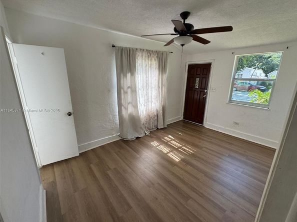 Undisclosed Address #A11845371, Miami FL 33127