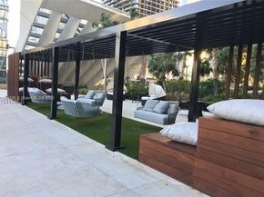 88 SW 7th St 2603, Miami FL 33130