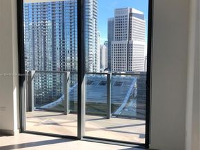 88 SW 7th St 2603, Miami FL 33130