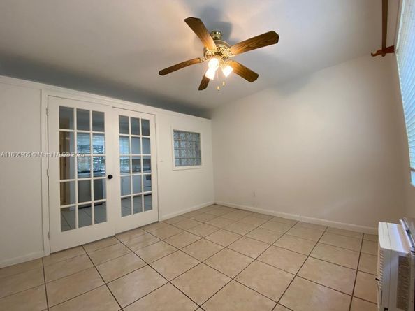 318 Majorca Ave 203, Coral Gables FL 33134