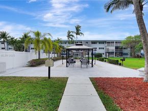 1101 Hillcrest Ct 103, Hollywood FL 33021