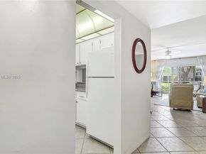 1101 Hillcrest Ct 103, Hollywood FL 33021