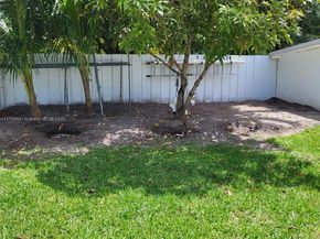 1650 NE 147th St, Miami FL 33181