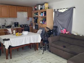 1650 NE 147th St, Miami FL 33181