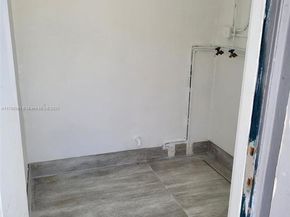 1650 NE 147th St, Miami FL 33181