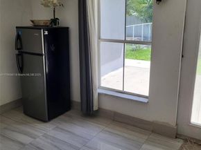 1650 NE 147th St, Miami FL 33181