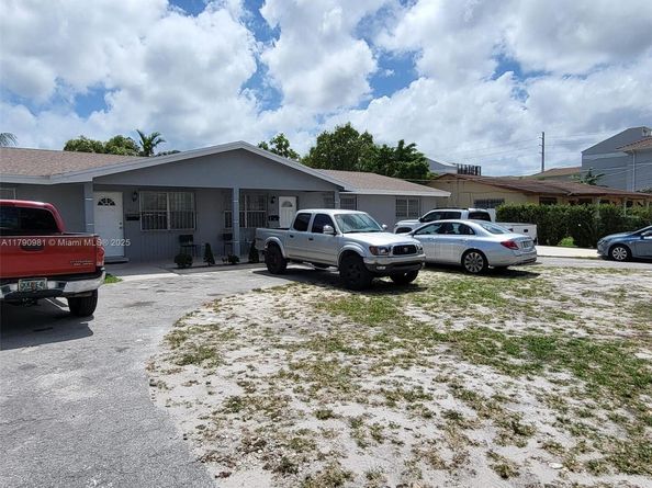 1650 NE 147th St, Miami FL 33181