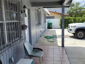 1650 NE 147th St, Miami FL 33181
