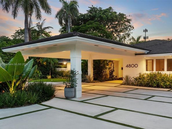 4800 Bay Point Rd, Miami FL 33137