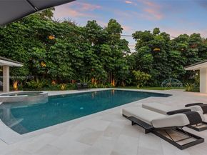4800 Bay Point Rd, Miami FL 33137