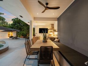 4800 Bay Point Rd, Miami FL 33137