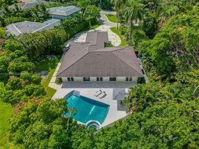 4800 Bay Point Rd, Miami FL 33137