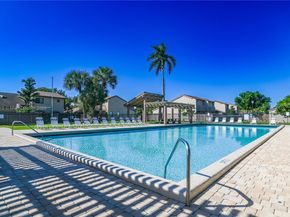 8185 SW 24th St, Davie FL 33324