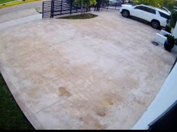 1275 NW 117th St, Miami FL 33167