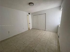 1800 SW 25th St 2109, Miami FL 33133
