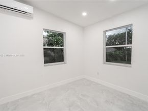 4041 NE 15th Ter, Pompano Beach FL 33064