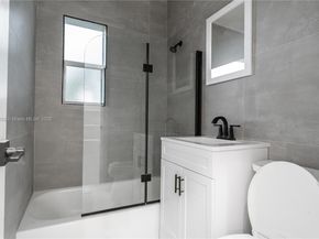 4041 NE 15th Ter, Pompano Beach FL 33064