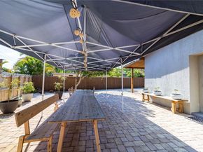 2950 NE 11th Ave, Pompano Beach FL 33064