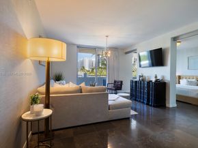 220 21st St 303, Miami Beach FL 33139