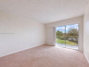 13450 SW 3rd St 408D, Pembroke Pines FL 33027