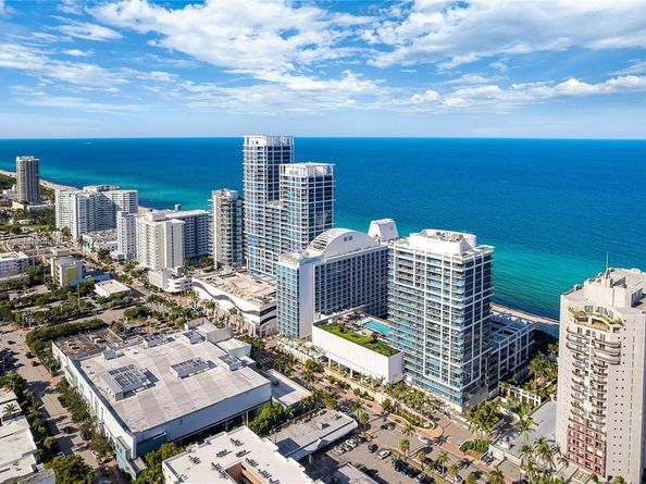 6799 Collins Ave LPH01 & 02, Miami Beach FL 33141