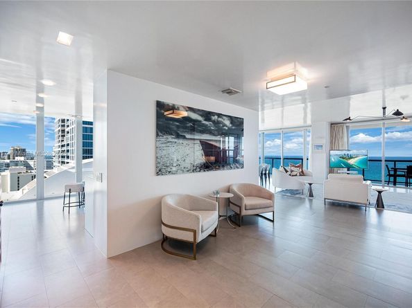 6799 Collins Ave LPH01 & 02, Miami Beach FL 33141