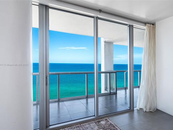 6799 Collins Ave LPH01 & 02, Miami Beach FL 33141