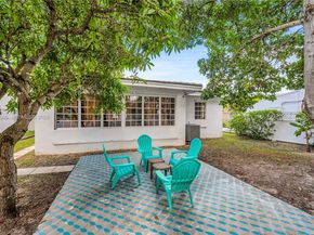 2560 SW 19th Ter, Miami FL 33145