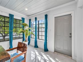 2560 SW 19th Ter, Miami FL 33145