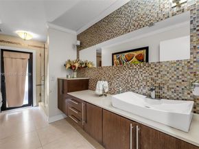 16564 SW 153rd Ct, Miami FL 33187