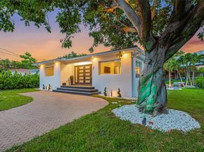 38 SW 25th Rd, Miami FL 33129