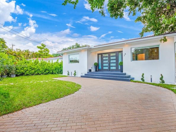 38 SW 25th Rd, Miami FL 33129