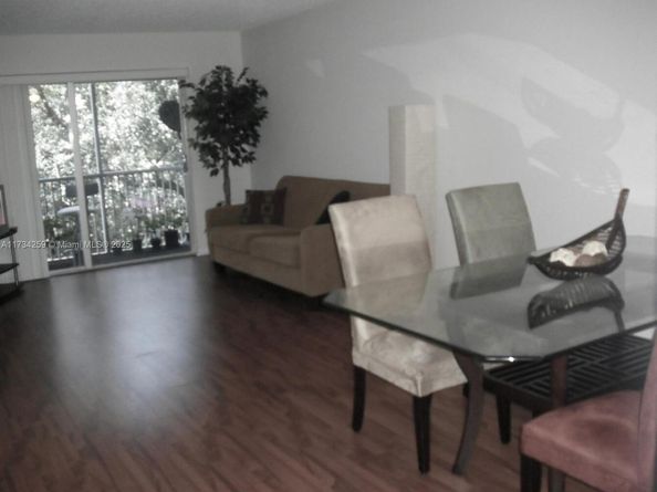 1200 NW 87th Ave 410, Coral Springs FL 33071