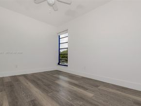 1501 NW 90th Way 1501, Pembroke Pines FL 33024