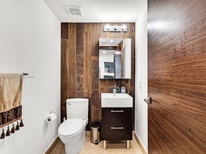 5875 Collins Ave 1704, Miami Beach FL 33140