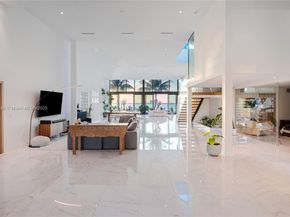 7960 Biscayne Point Cir, Miami Beach FL 33141