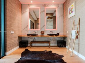 7960 Biscayne Point Cir, Miami Beach FL 33141