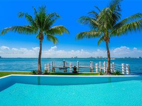 7960 Biscayne Point Cir, Miami Beach FL 33141