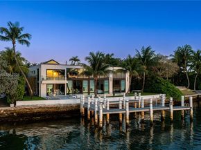 7960 Biscayne Point Cir, Miami Beach FL 33141