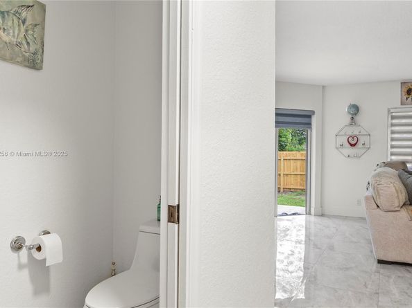 3464 NW 99th Way 3464, Coral Springs FL 33065