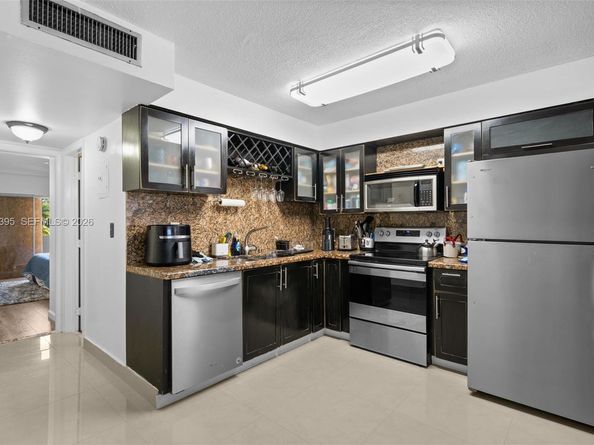 4011 N Meridian Ave 38, Miami Beach FL 33140