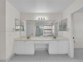 5323 NW 125th Ave, Coral Springs FL 33076