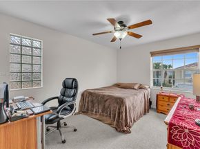 5323 NW 125th Ave, Coral Springs FL 33076